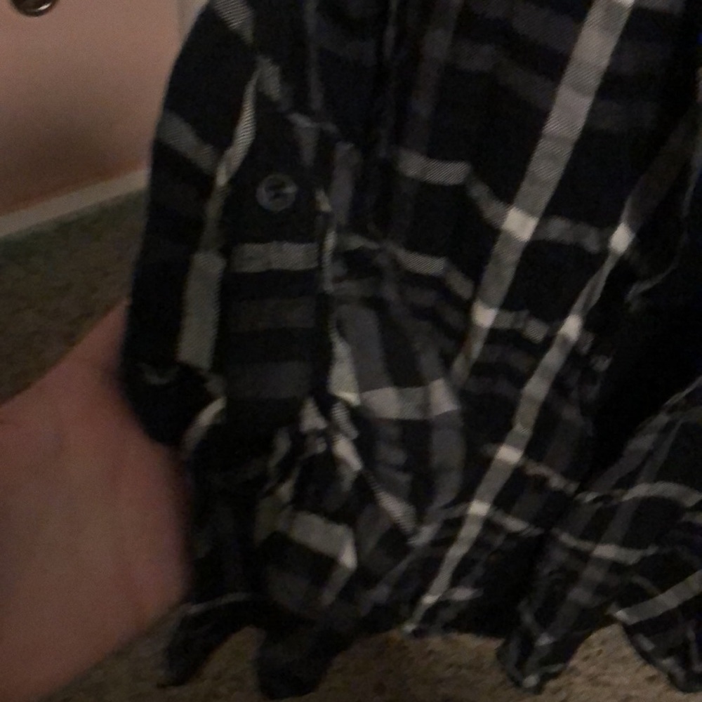 Flannel - Picture 2 of 4
